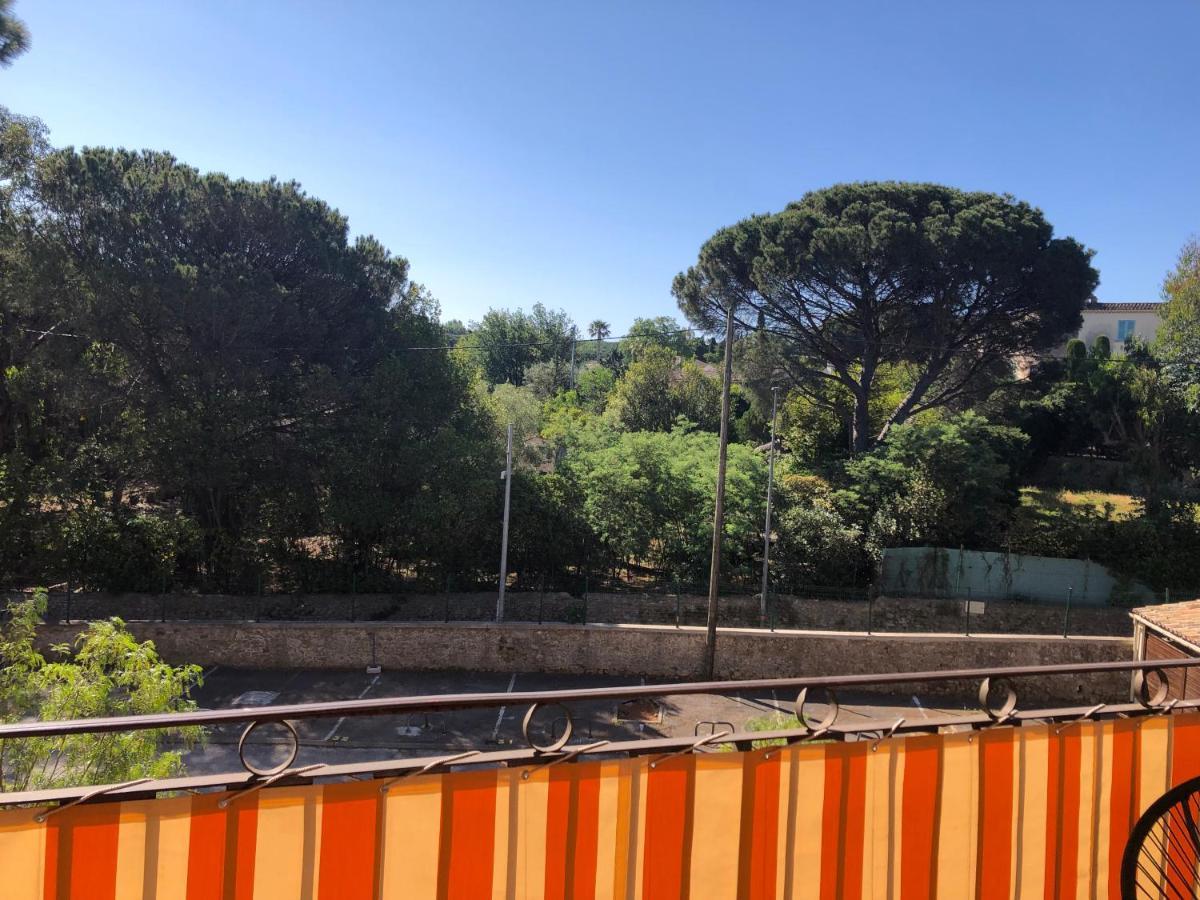 Apartment Eden Park Saint-Tropez Exterior foto