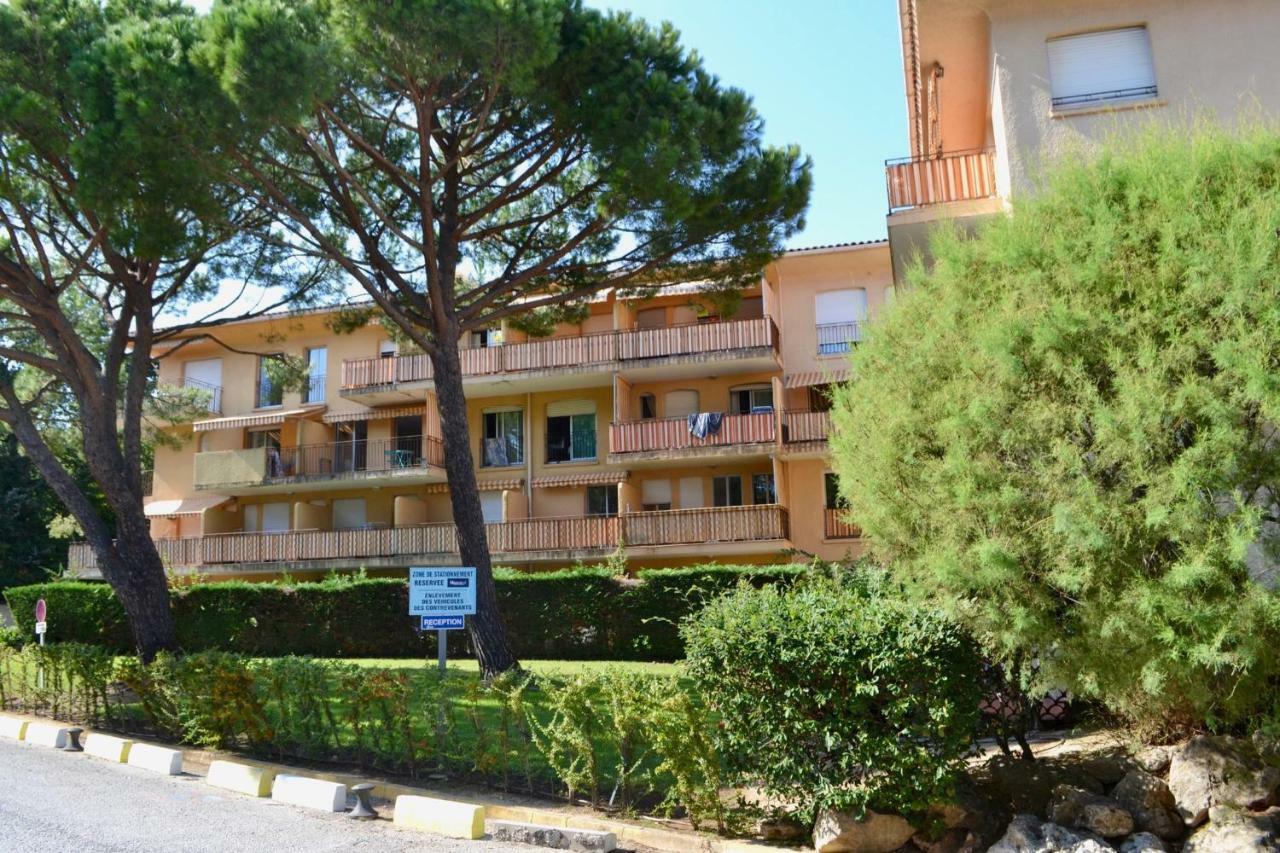 Apartment Eden Park Saint-Tropez Exterior foto